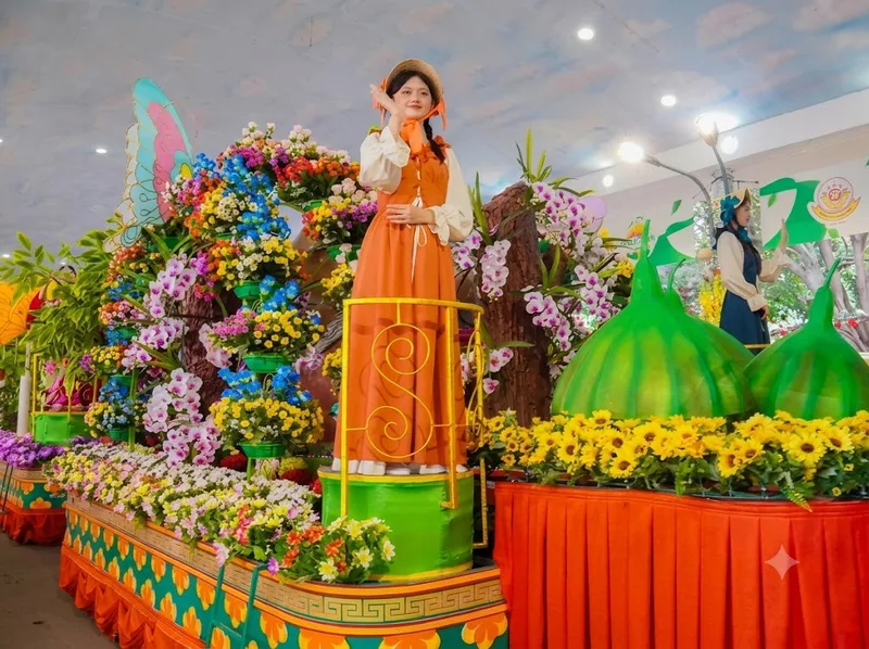 Lễ hội trái cây Nam Bộ trở thành điểm hẹn văn hóa mỗi mùa hè.